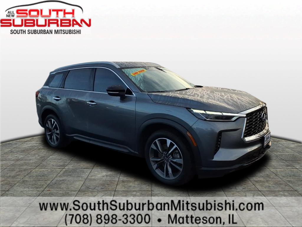 2023 Infiniti QX60 Luxe photo 3