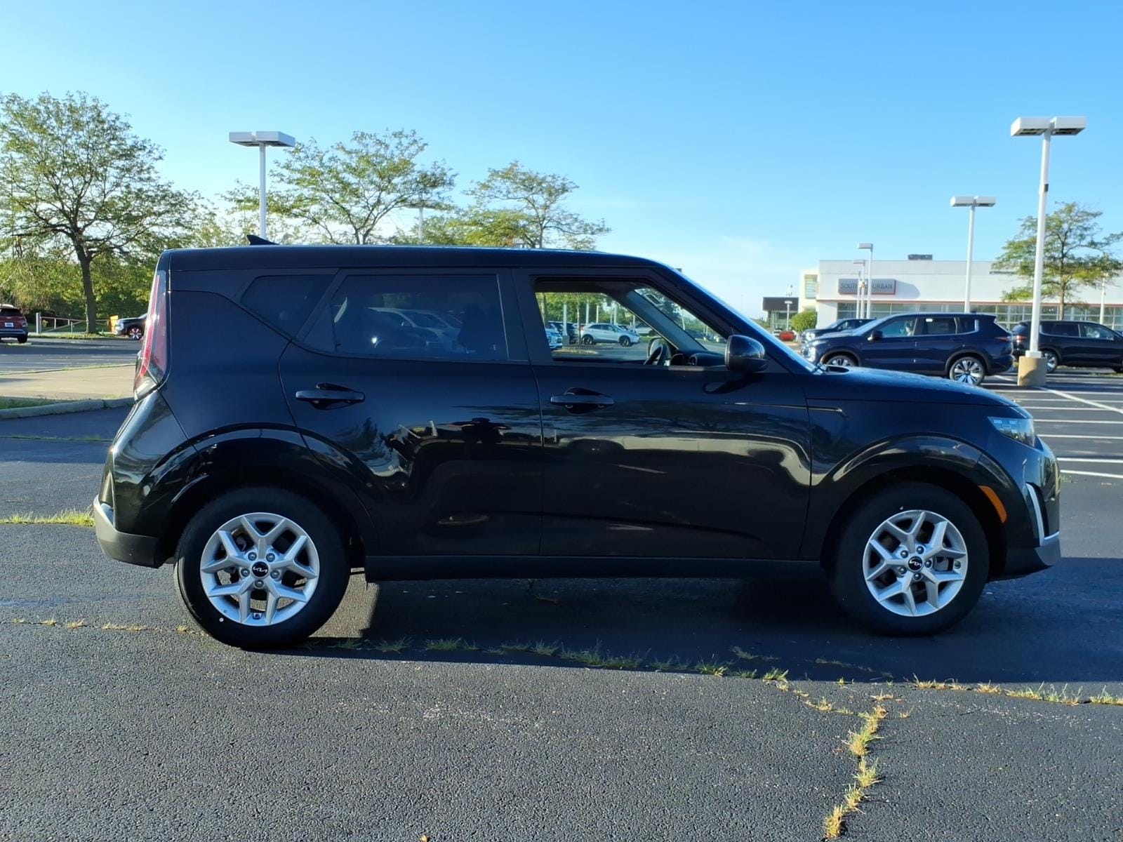 2025 Kia Soul LX - Photo 6
