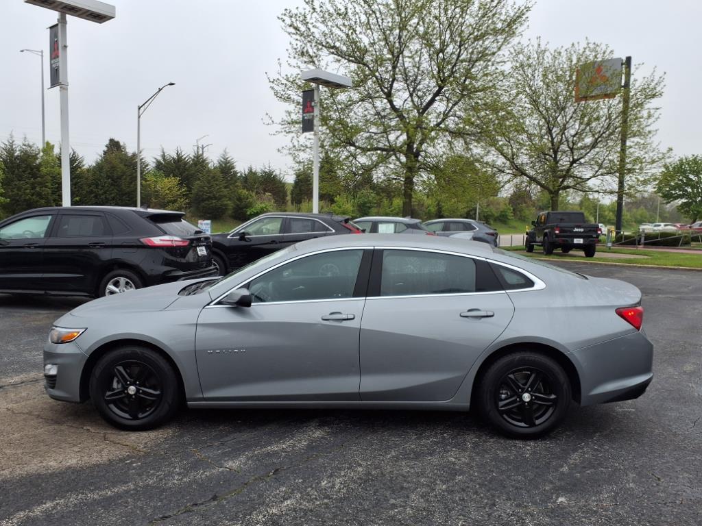 2023 Chevrolet Malibu 1LT photo 4