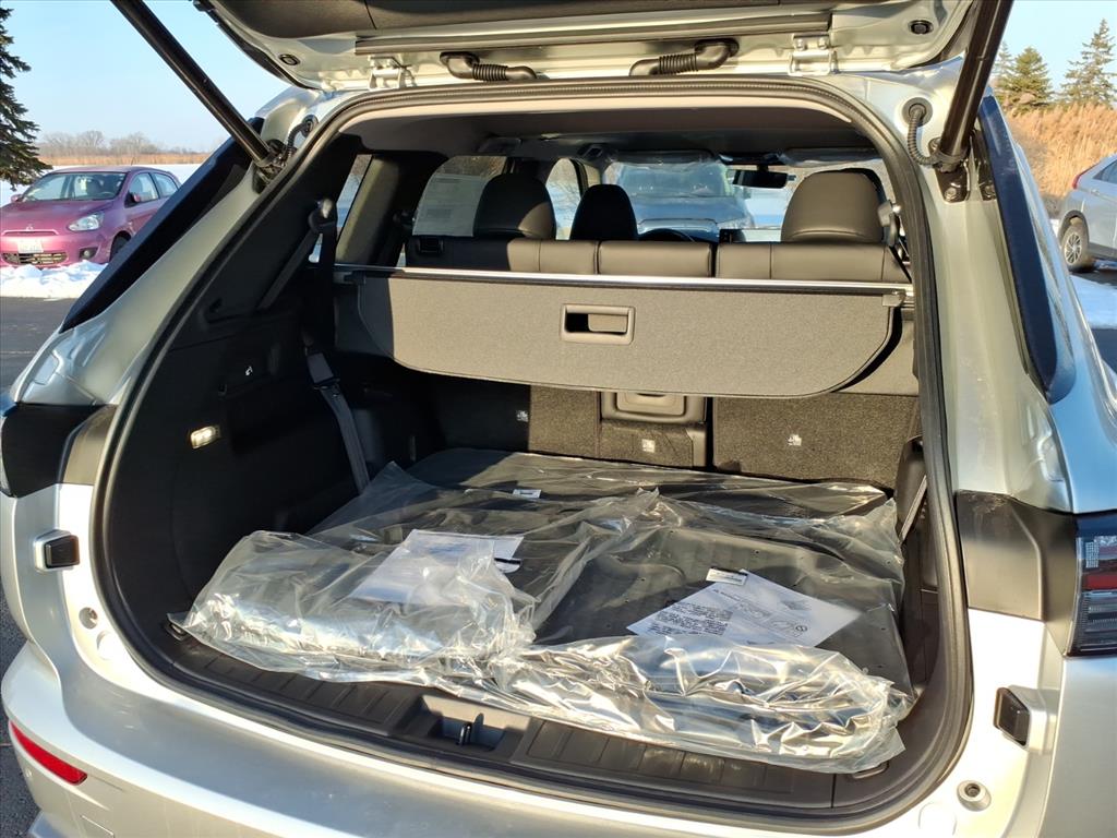 2026 Mitsubishi Outlander SE - Photo 16