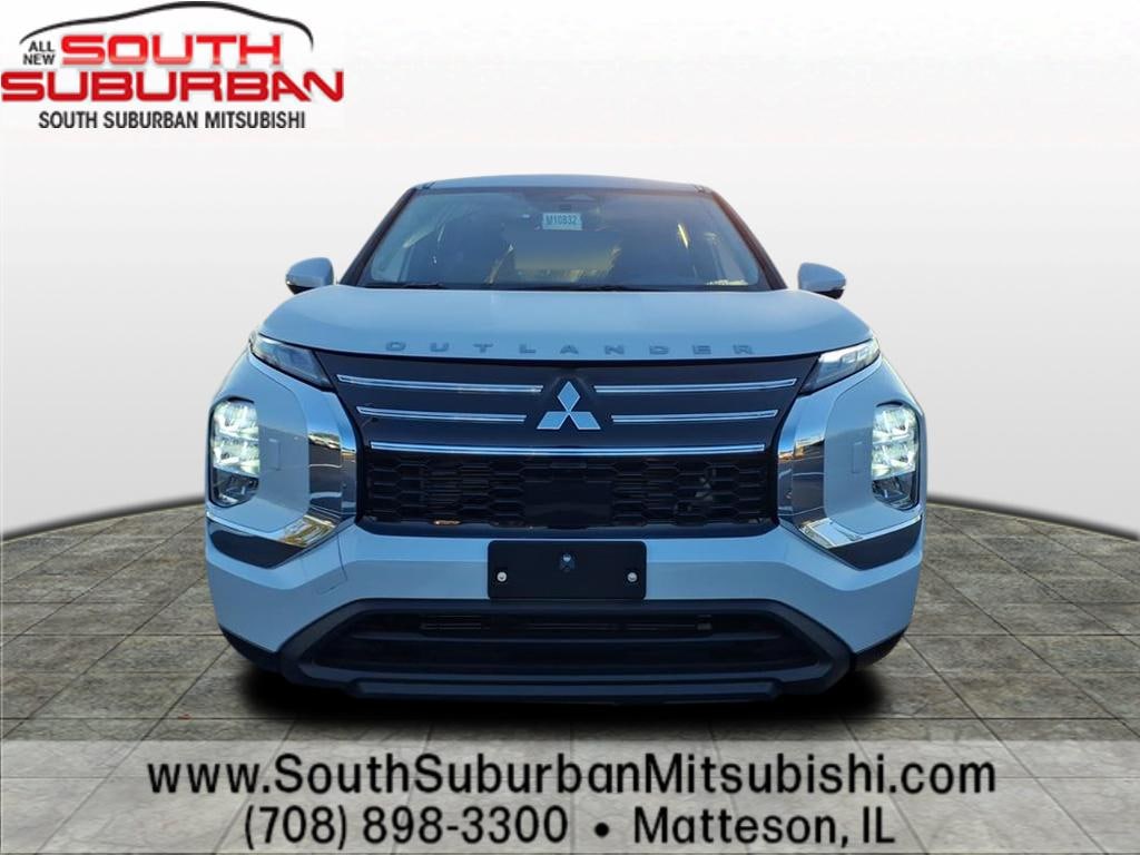 New 2025 Mitsubishi Outlander ES SUV