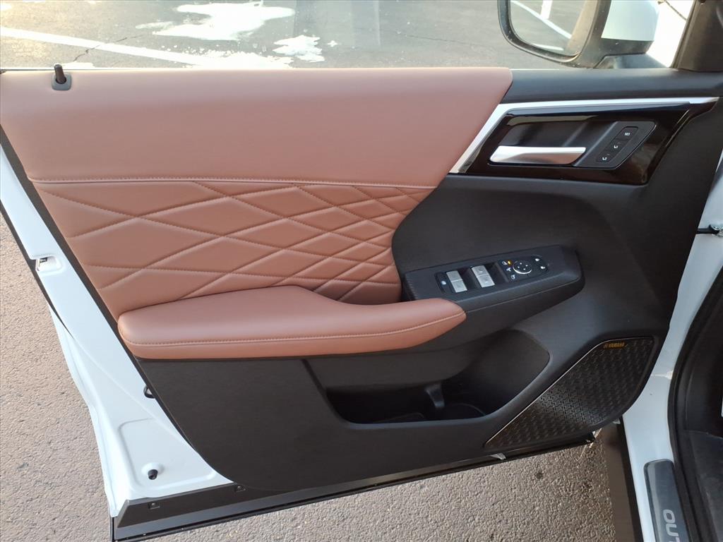 2026 Mitsubishi Outlander SEL - Photo 19