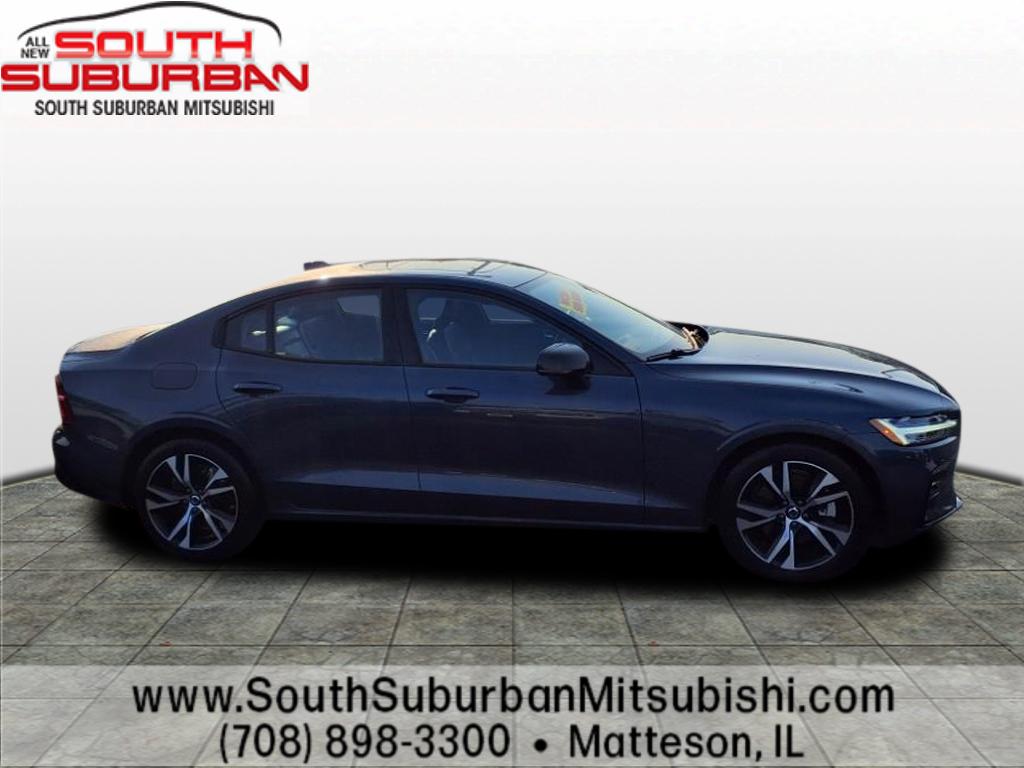2024 Volvo S60 B5 Core photo 4