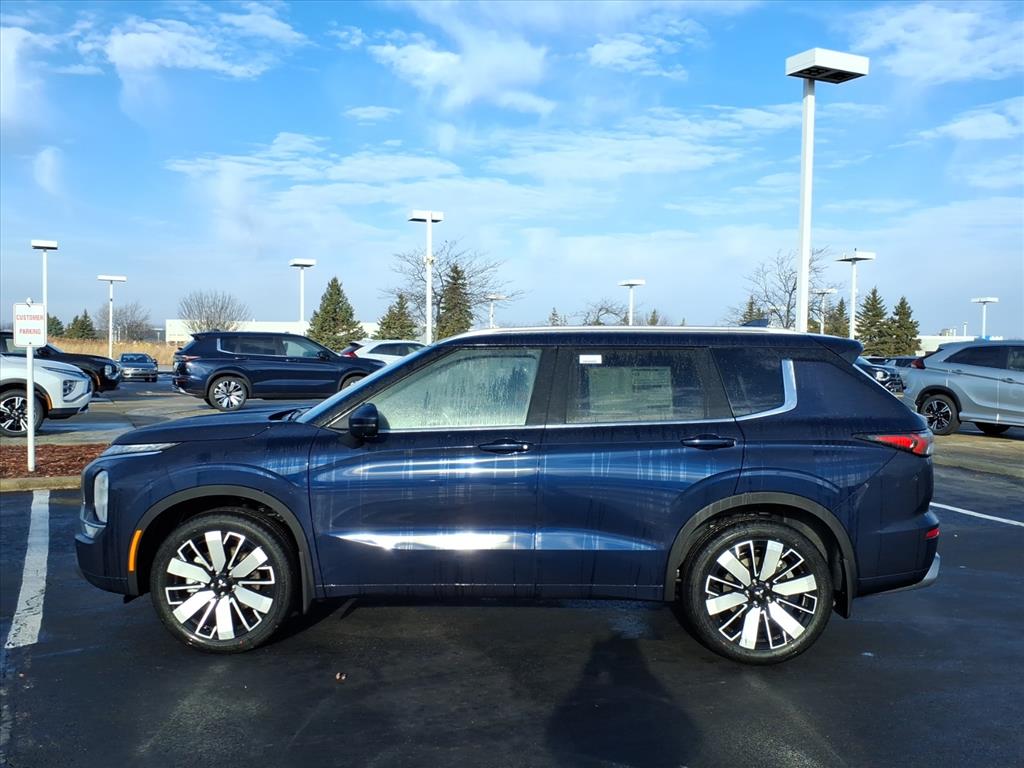 2026 Mitsubishi Outlander SEL - Photo 8