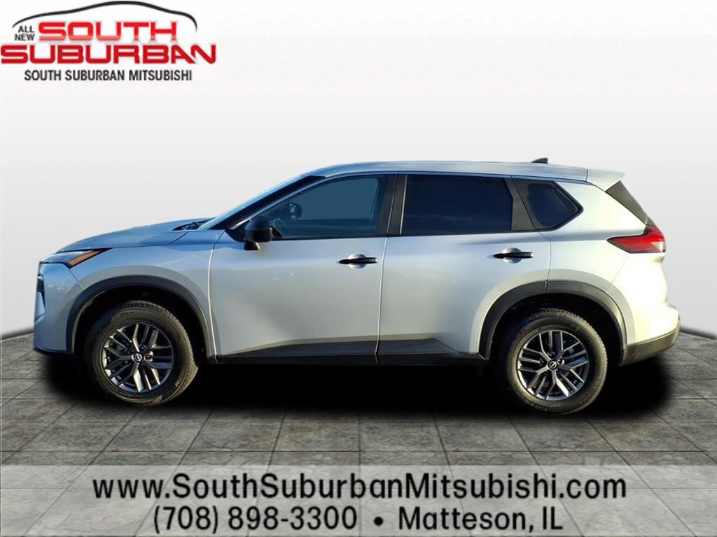 Used 2024 Nissan Rogue S SUV