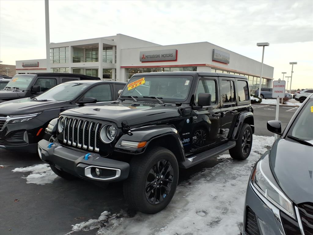 2023 Jeep Wrangler Sahara 4xe's photo