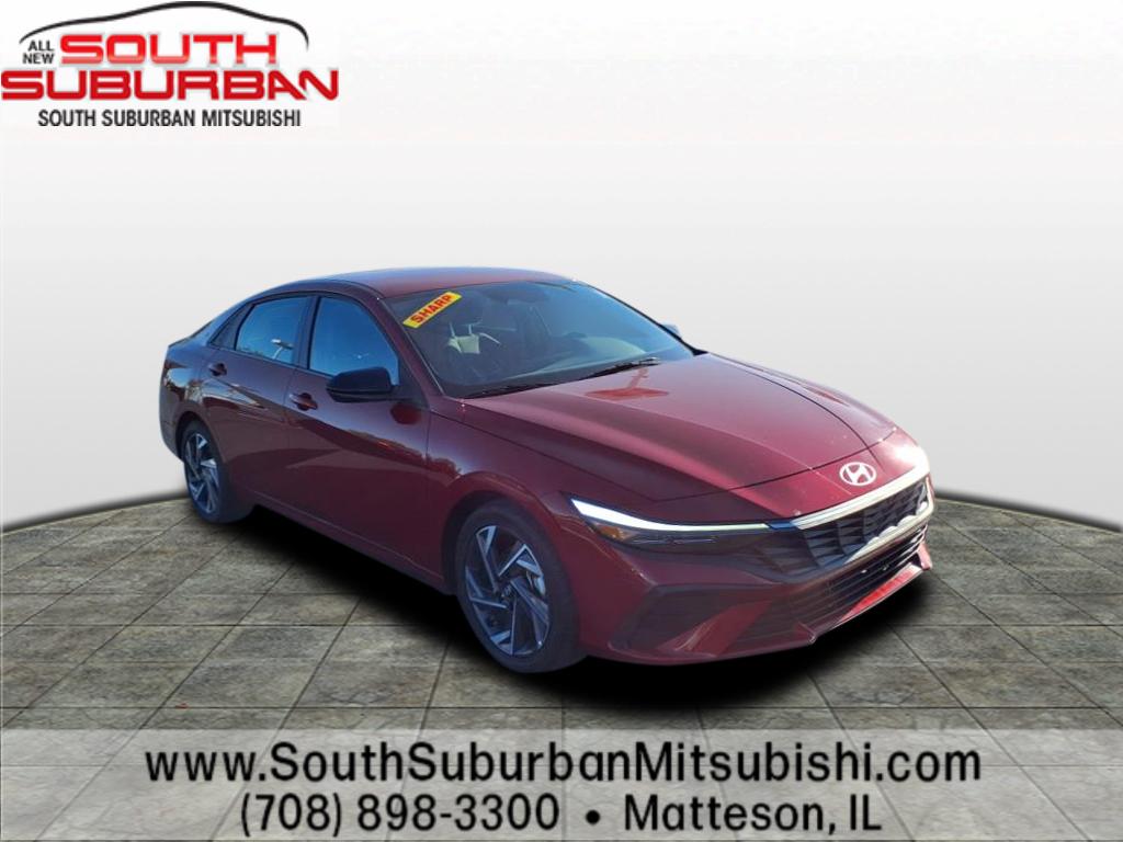 2025 Hyundai Elantra SEL Sport photo 3