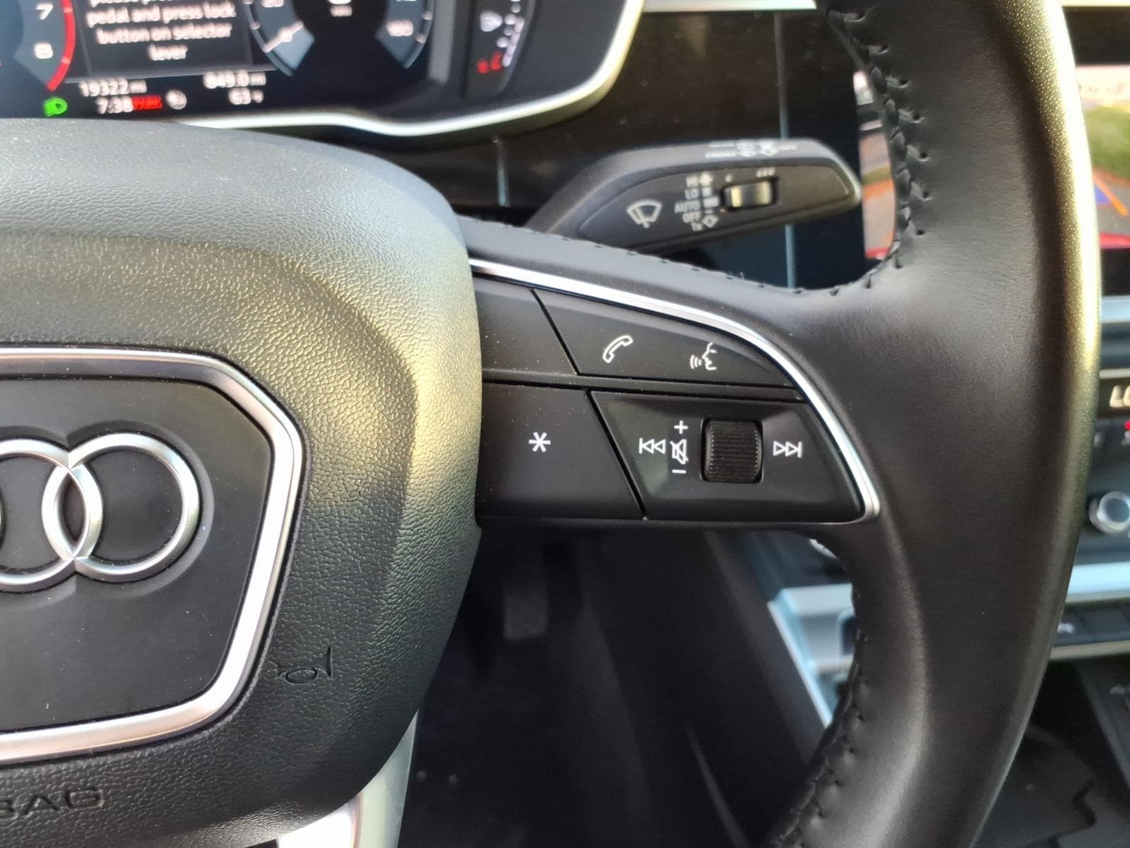 2020 Audi Q3 S Line Premium Plus - Photo 28