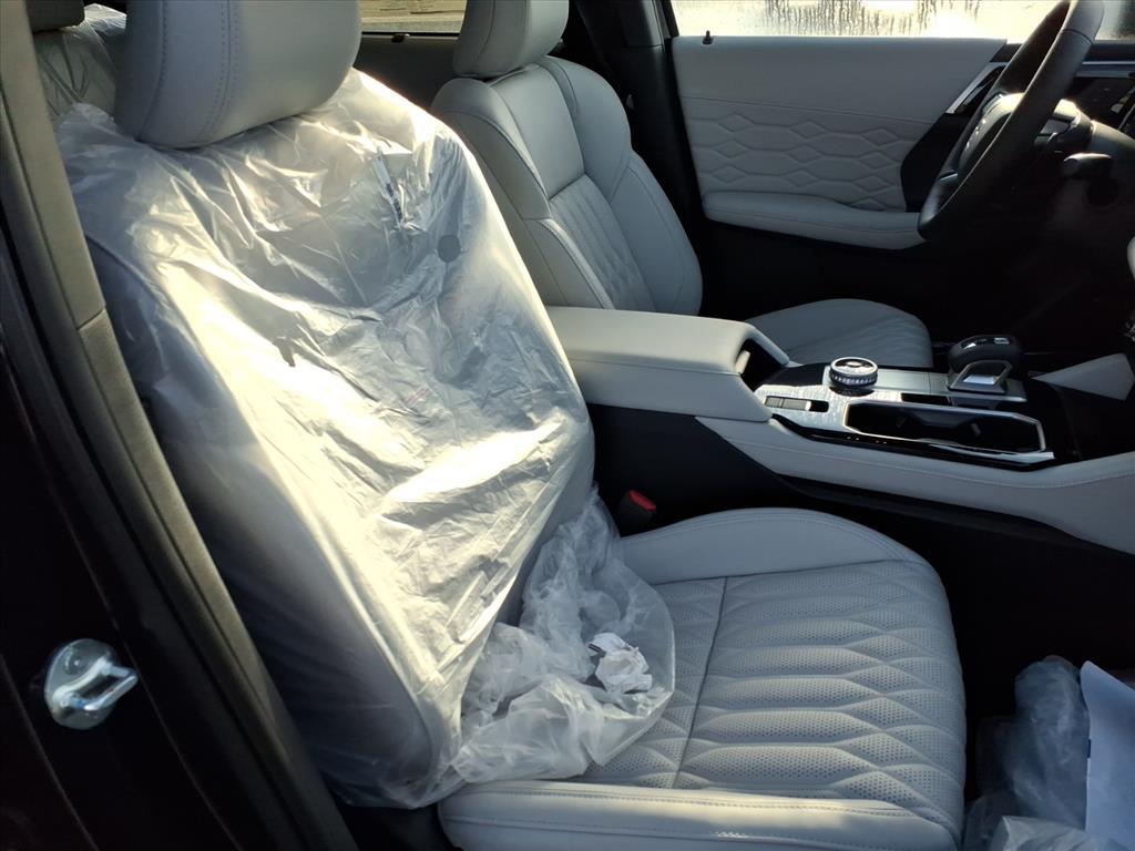 2026 Mitsubishi Outlander SEL - Photo 19