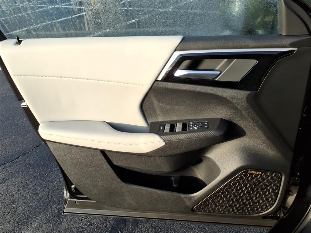 2026 Mitsubishi Outlander SE - Photo 22