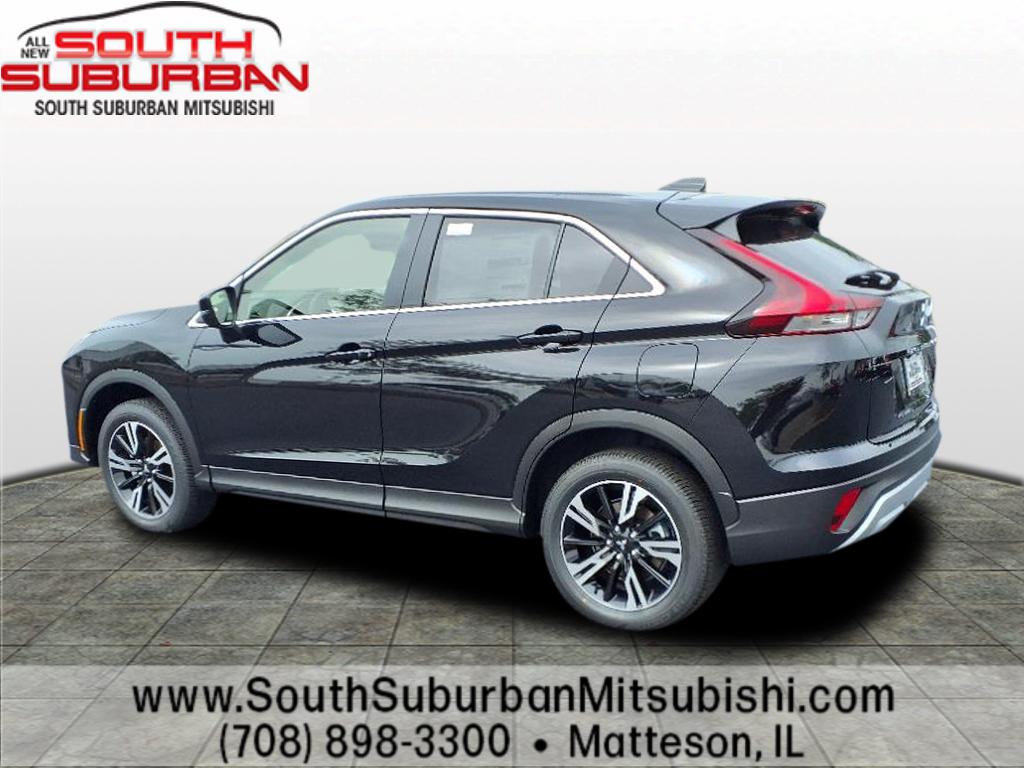 2025 Mitsubishi Eclipse Cross SE photo 3