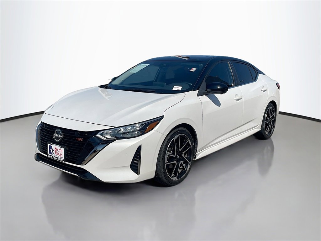 2024 Nissan Sentra SR photo 3