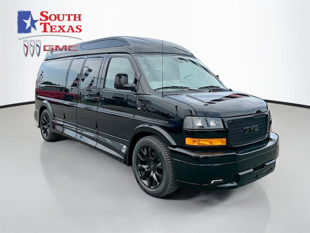 2026 GMC Savana 2500 Ext WB's photo