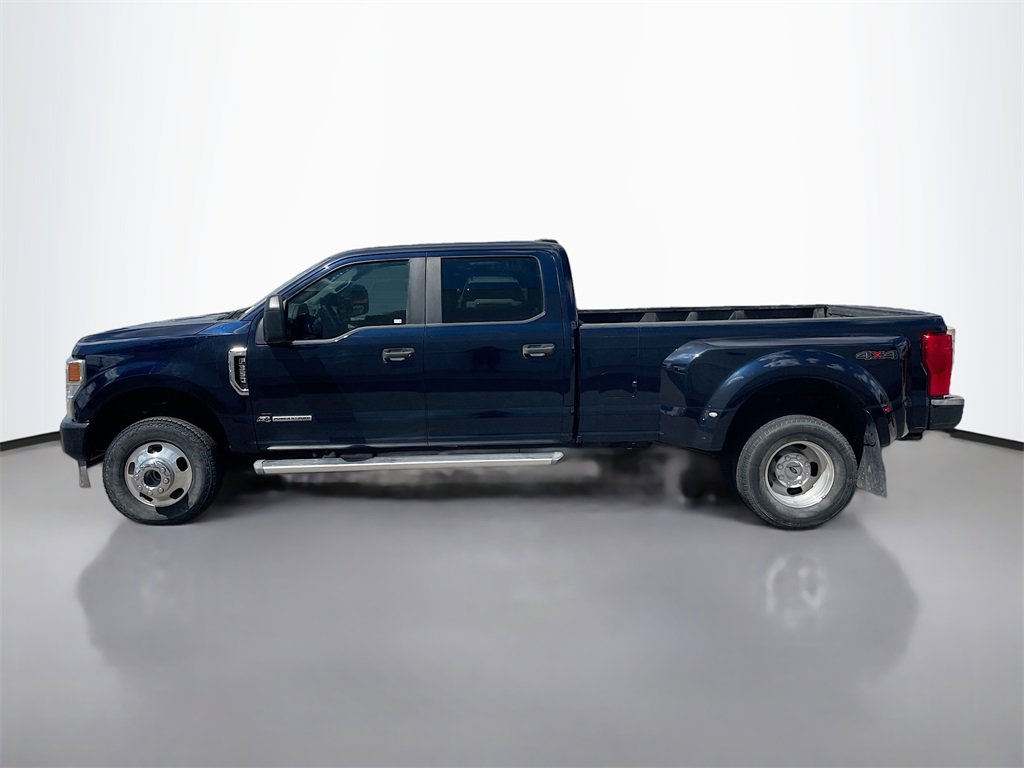 2022 Ford F-350 XL photo 4