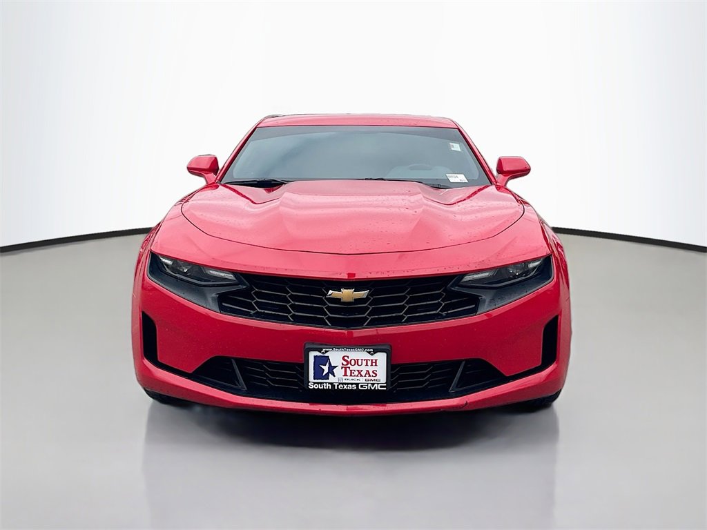 2023 Chevrolet Camaro 1LT photo 3