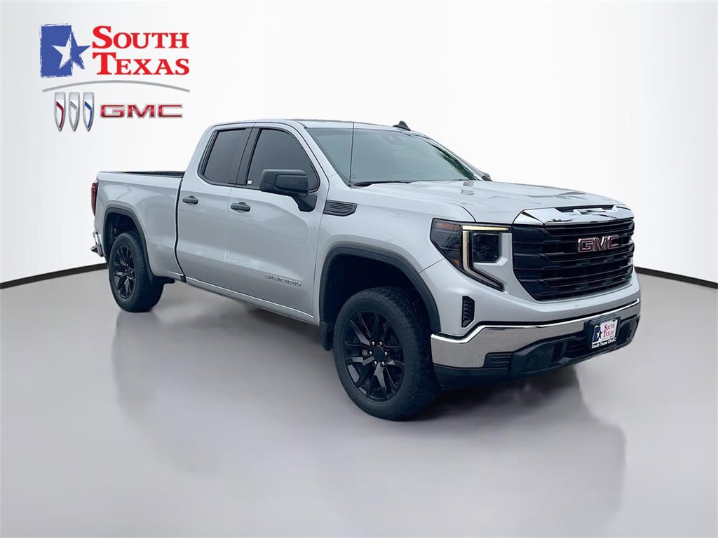 2022 GMC Sierra 1500 Pro's photo