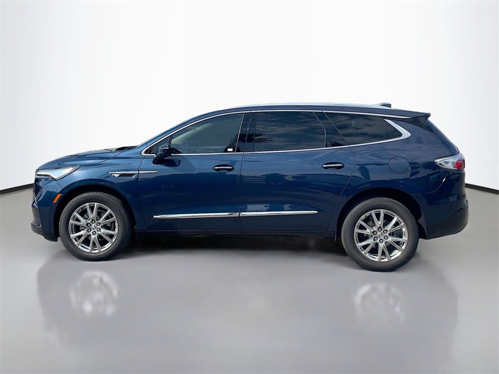 2023 Buick Enclave Premium photo 4