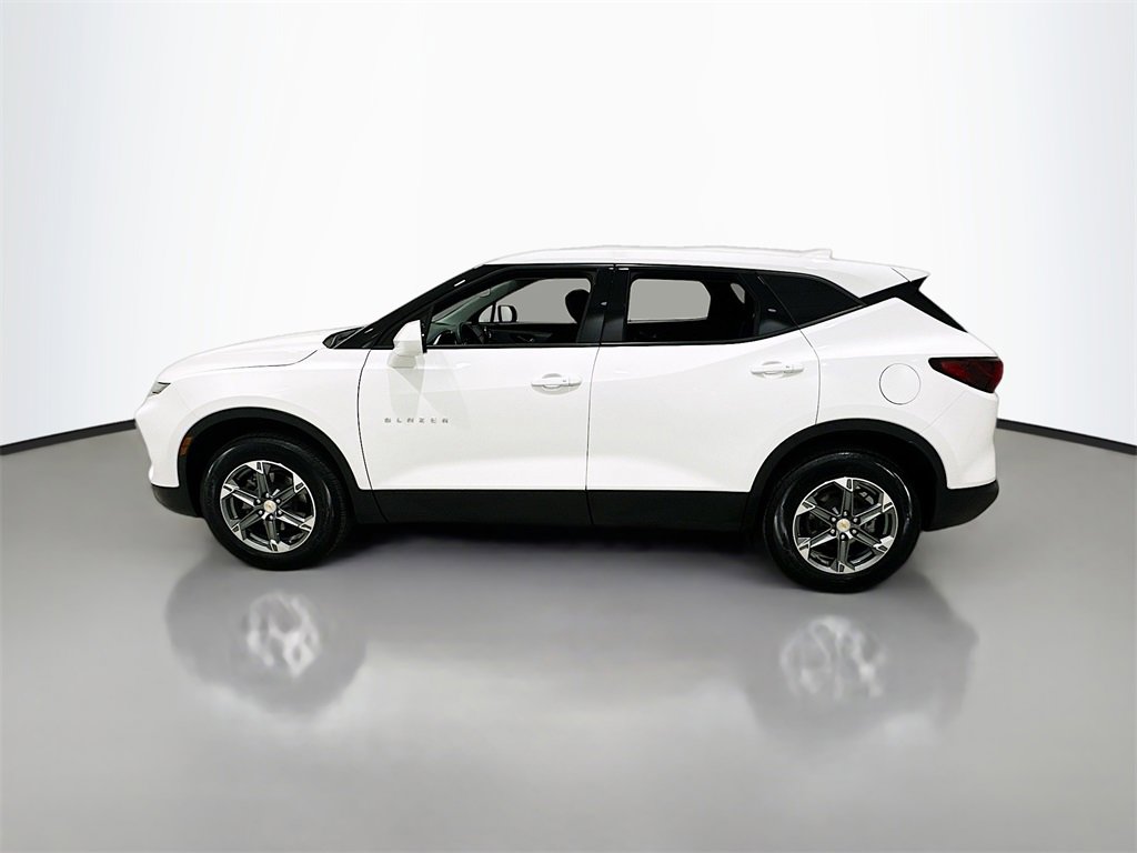 2023 Chevrolet Blazer 2LT photo 4