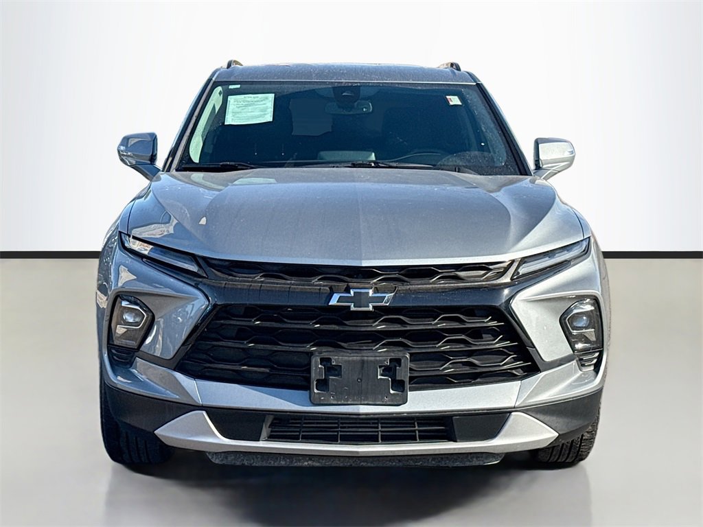 2024 Chevrolet Blazer 3LT photo 2