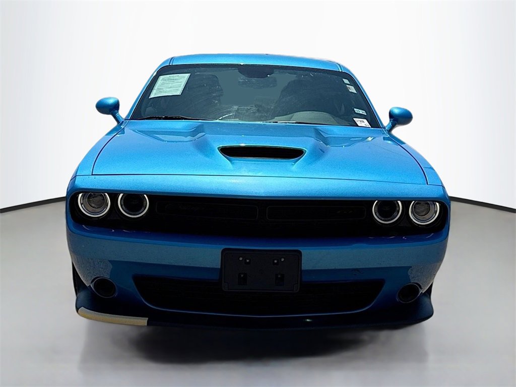 2023 Dodge Challenger GT photo 2