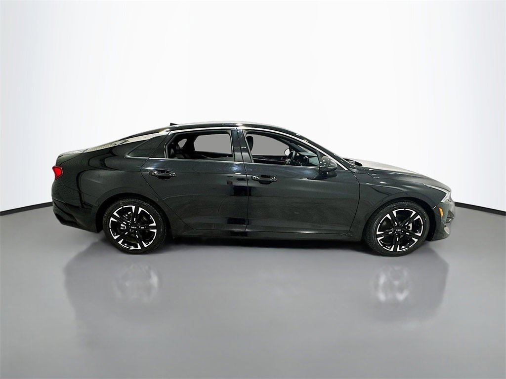 2023 Kia K5 GT-Line photo 4
