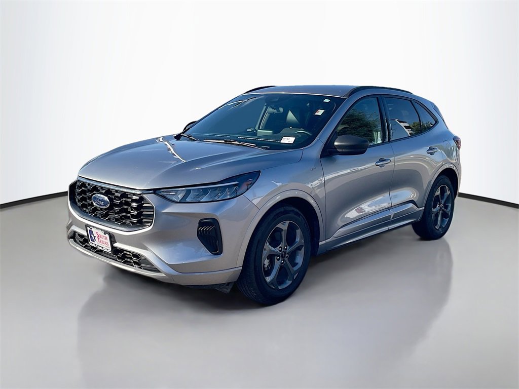 2024 Ford Escape ST-Line photo 3