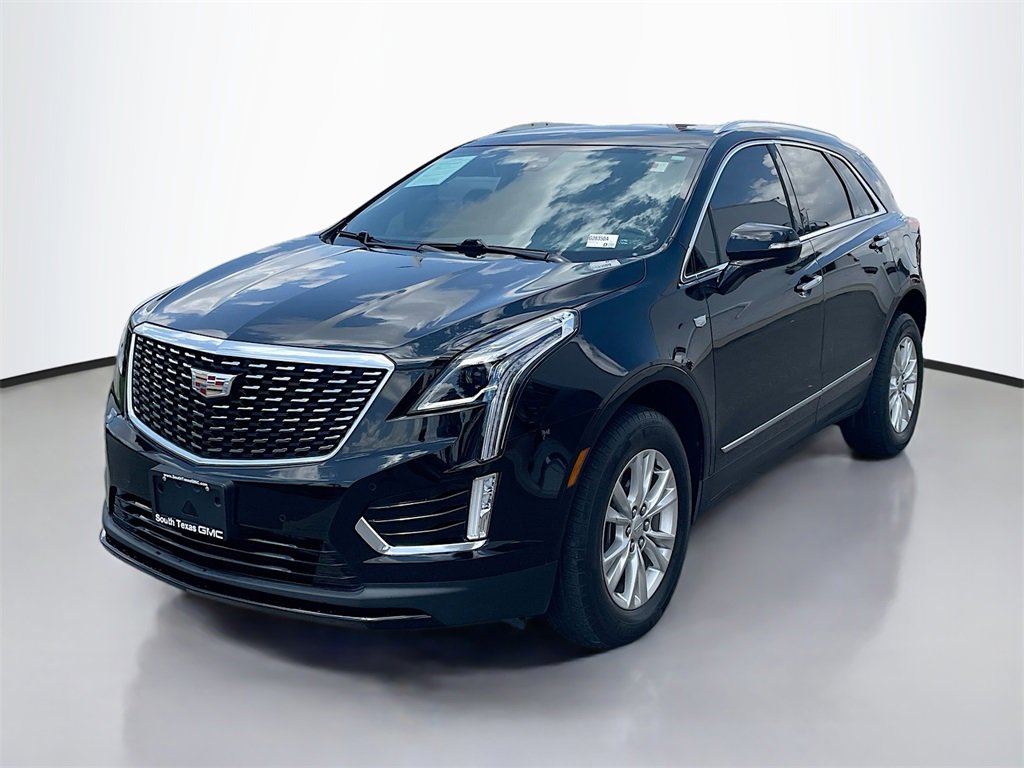 2023 Cadillac XT5 Luxury photo 2