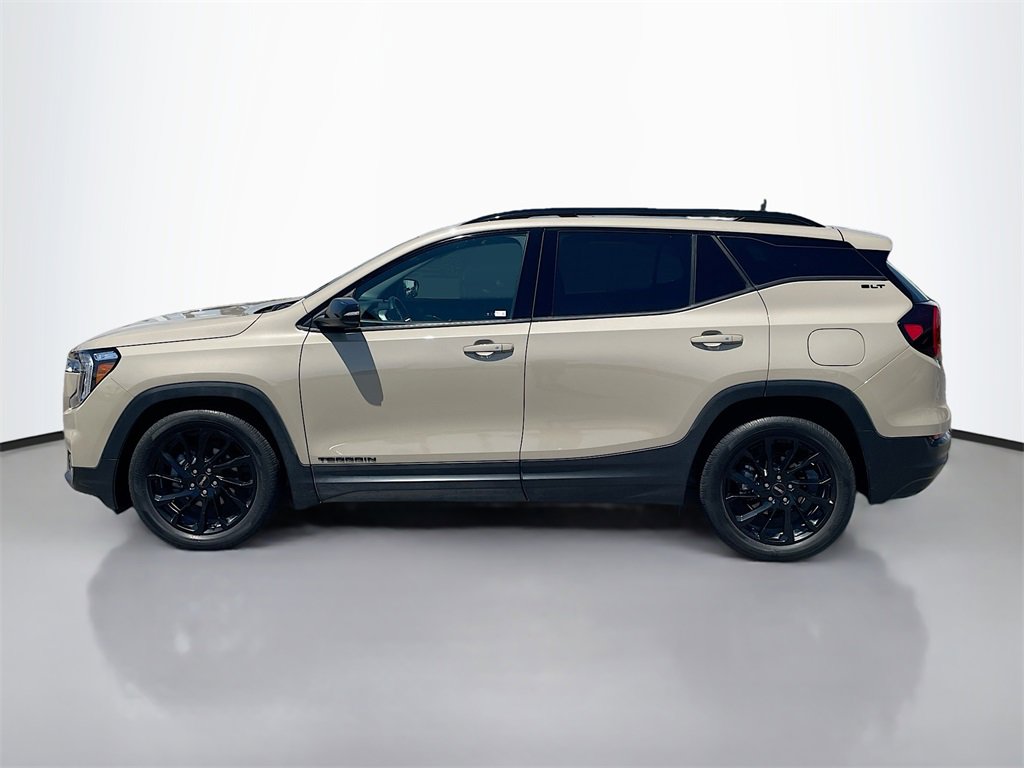 2023 Gmc Terrain SLT photo 2