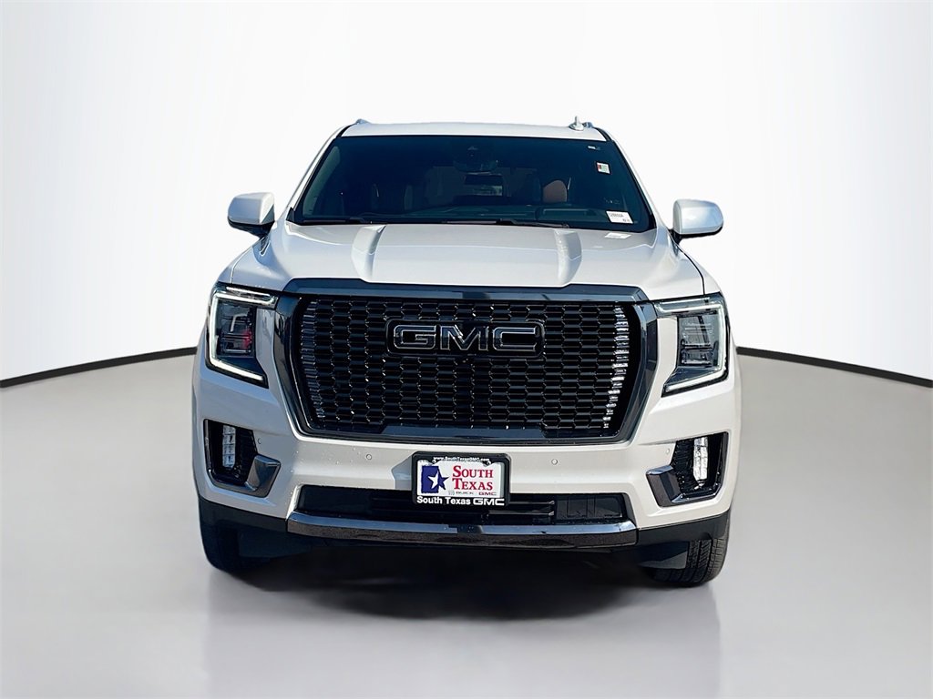 2024 Gmc Yukon Denali Ultimate photo 2