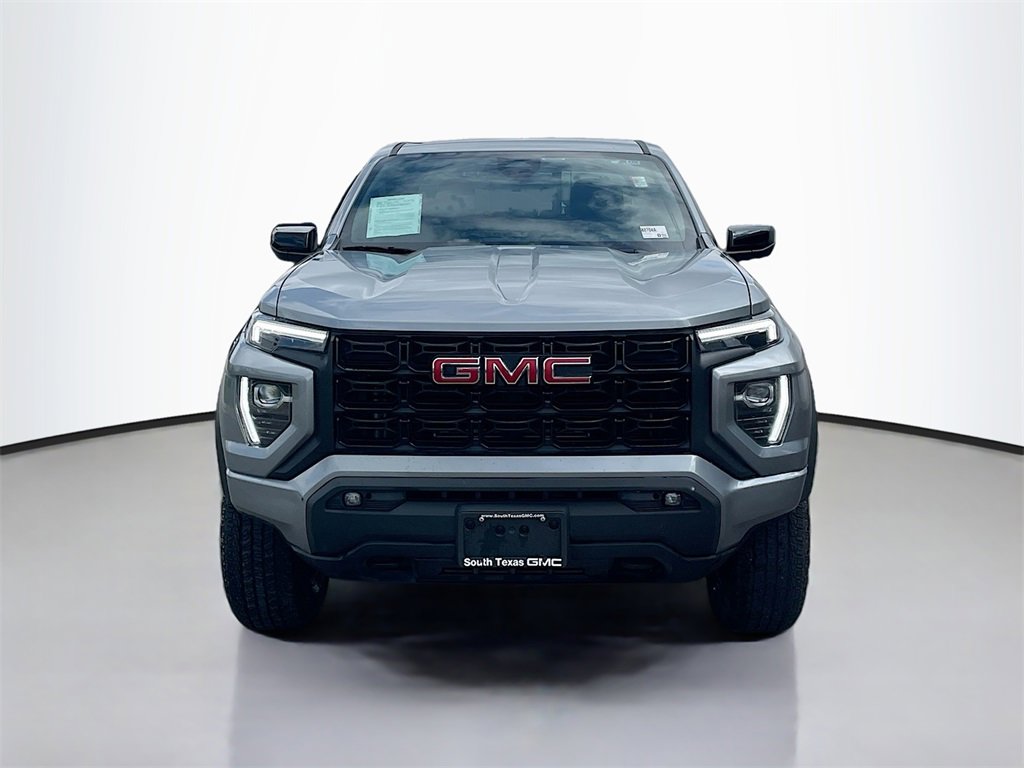 2024 Gmc Canyon photo 2