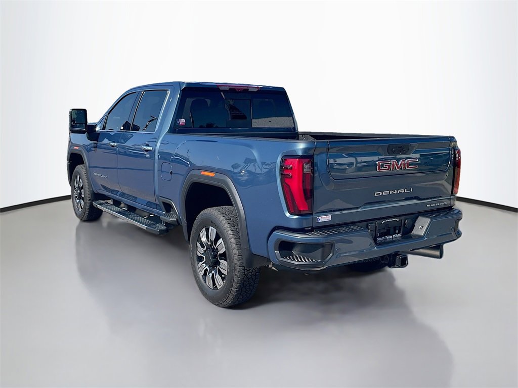 2025 Gmc Sierra 2500 HD Denali photo 3