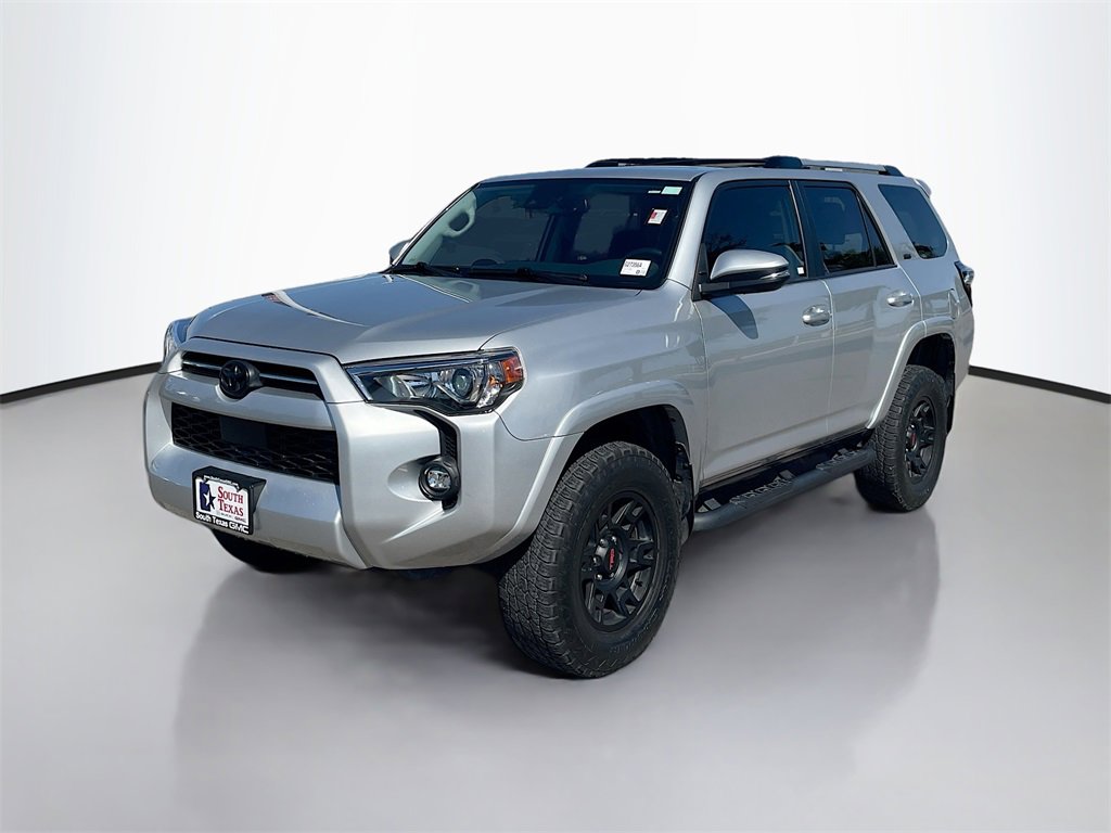 2023 Toyota 4Runner SR5 Premium photo 3
