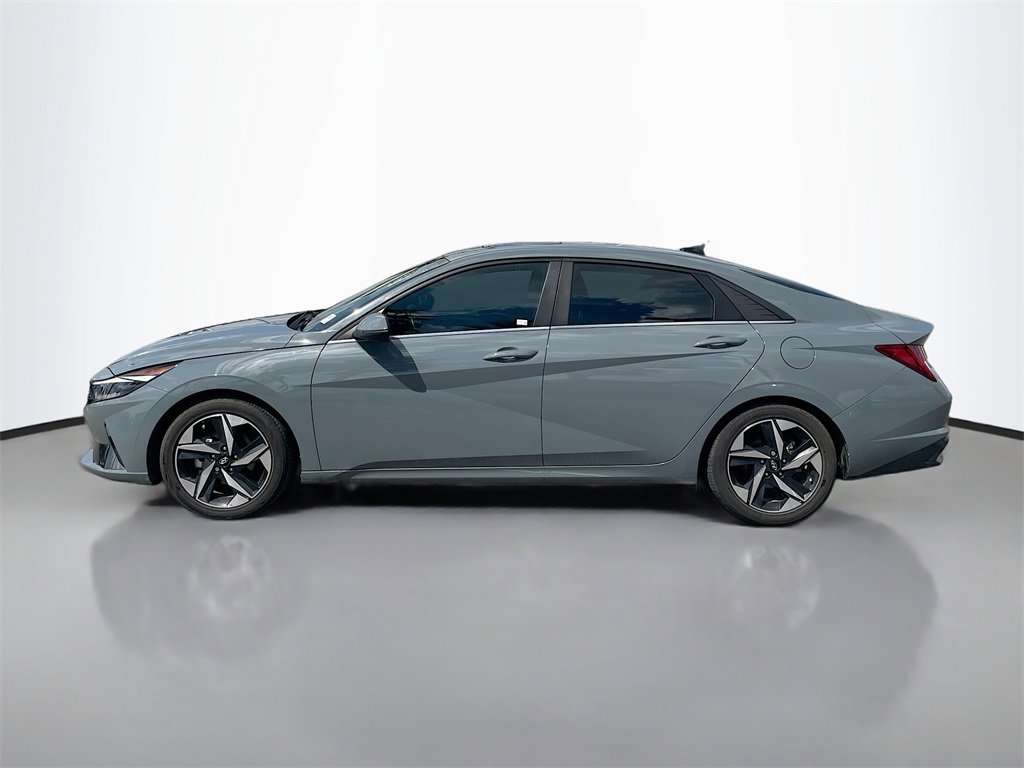 2023 Hyundai Elantra Hybrid Limited photo 4