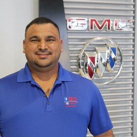 Staff member JOSUE CRUZ from ID_58e81b1d0fa8