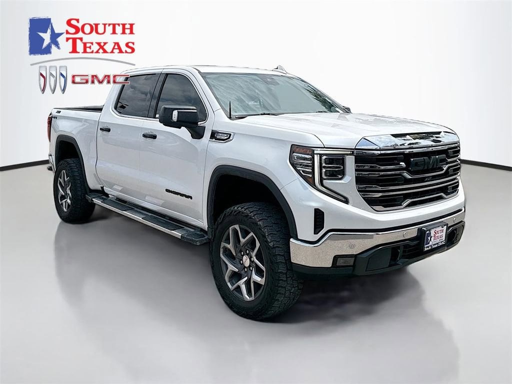 2024 GMC Sierra 4WD Crew Cab Short Box SLT's photo