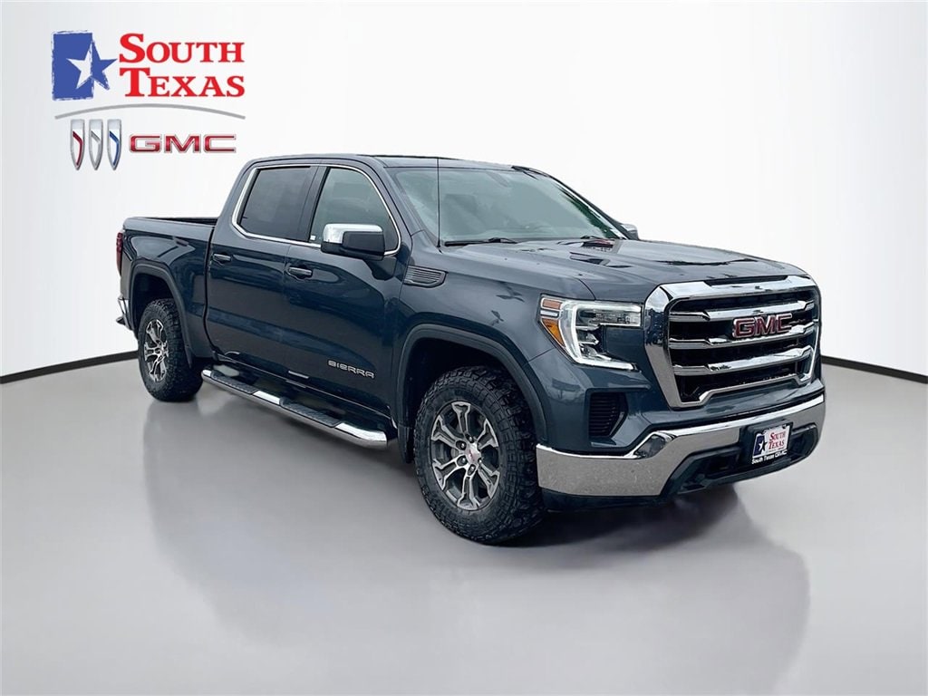 2021 GMC Sierra 1500 SLE's photo