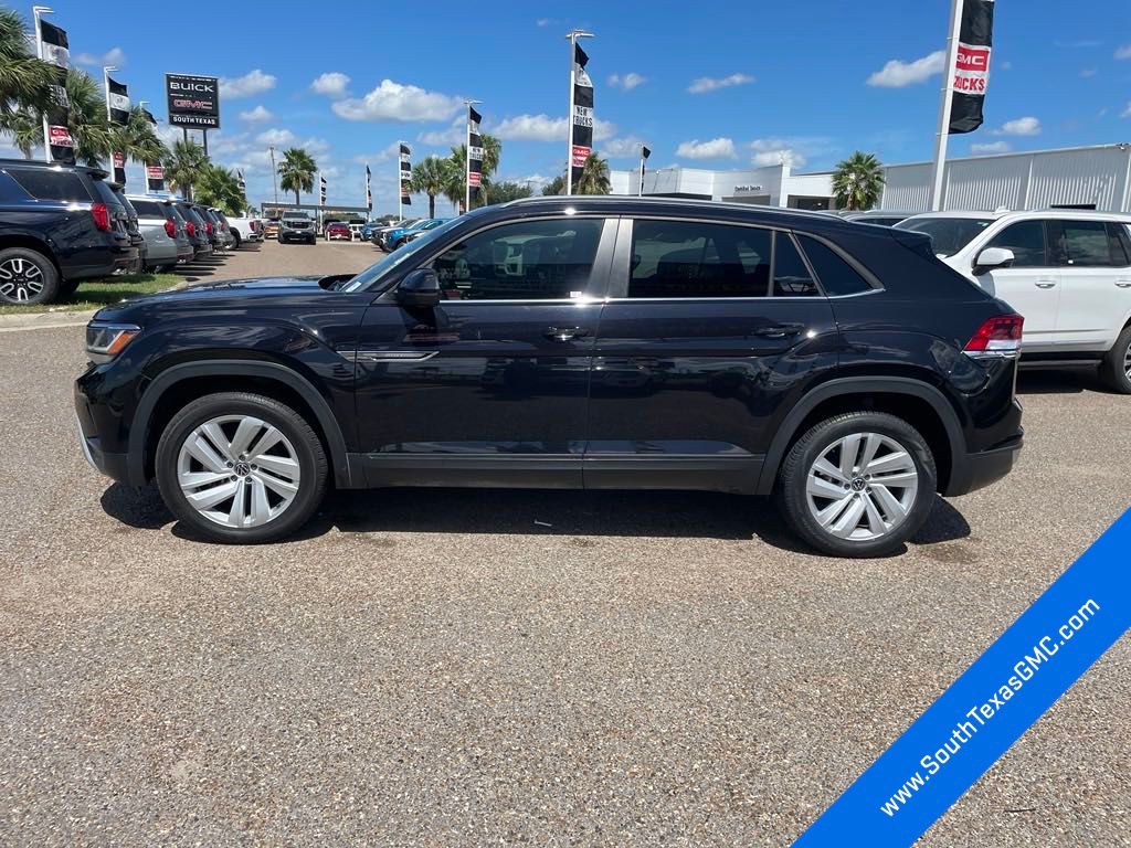 Used 2021 Volkswagen Atlas Cross Sport SE w/Tech with VIN 1V2WC2CA2MC221037 for sale in Mcallen, TX