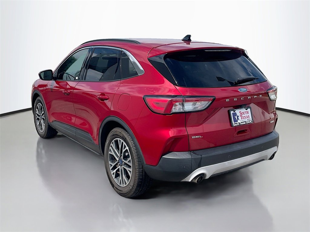 2020 Ford Escape SEL photo 4