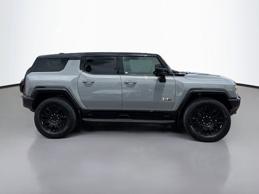 2026 GMC HUMMER EV 2X - Photo 8