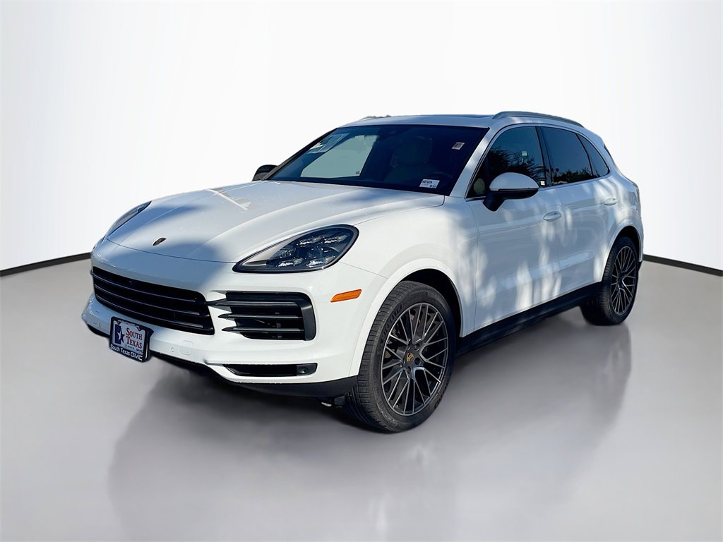 2021 Porsche Cayenne photo 3