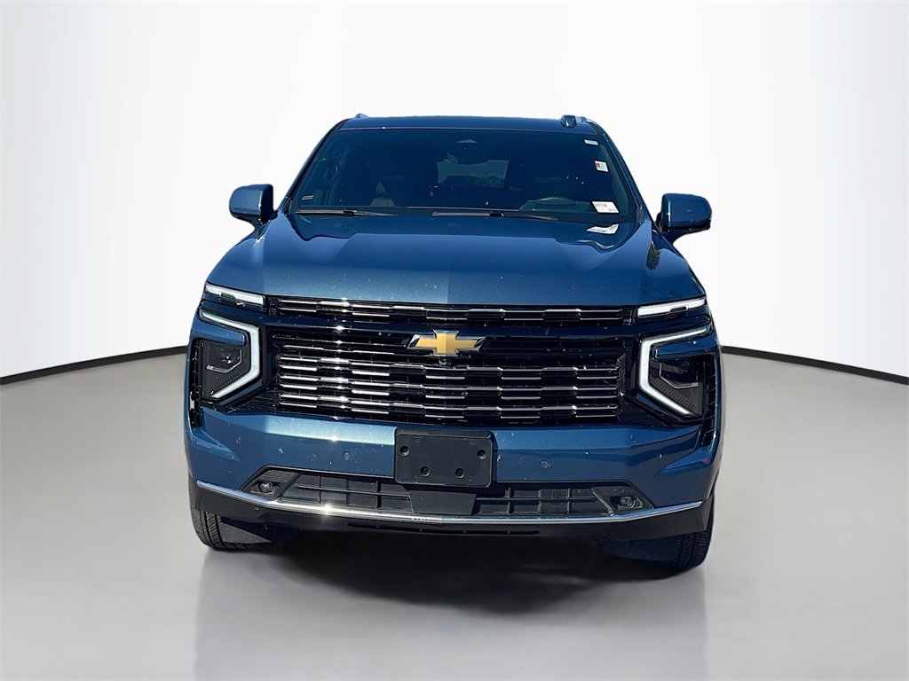 2025 Chevrolet Tahoe High Country photo 2