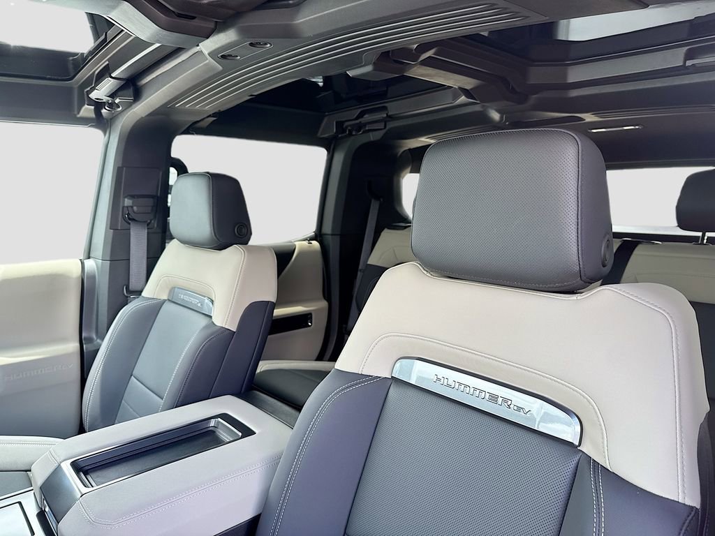 2026 GMC HUMMER EV 2X - Photo 12