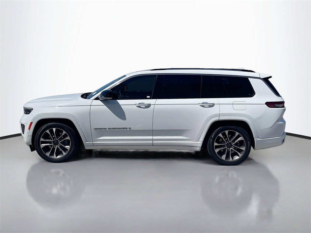 2022 Jeep Grand Cherokee Overland photo 4