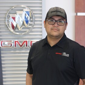 Staff member Guillermo Perez from ID_edd6eac11b19