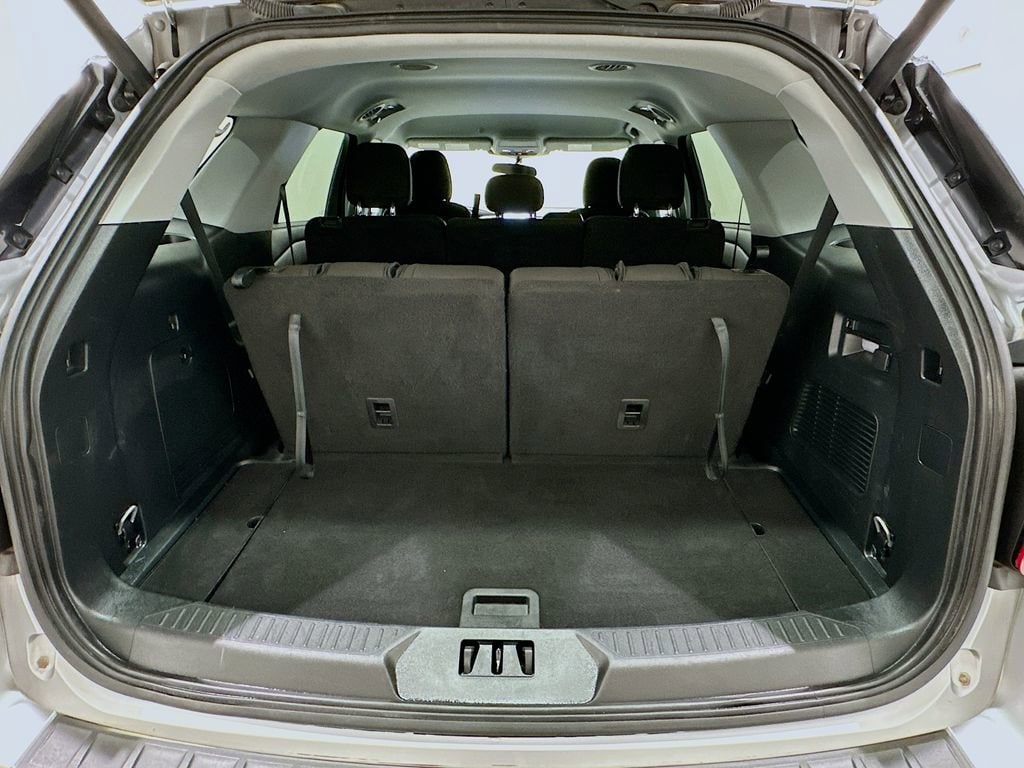 2024 Ford Explorer XLT - Photo 25
