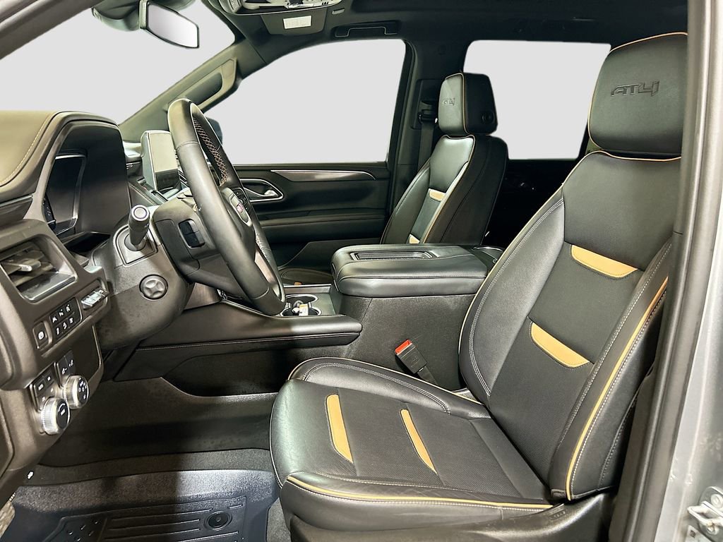2024 GMC Yukon AT4 - Photo 19