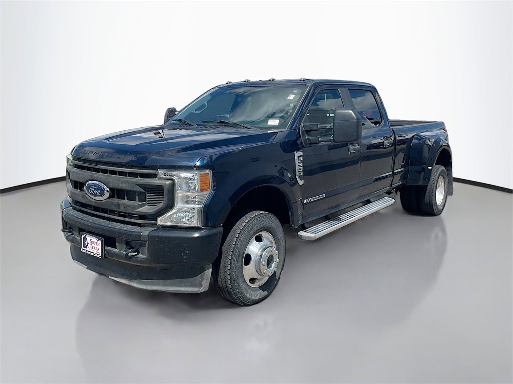 2022 Ford F-350 XL photo 3