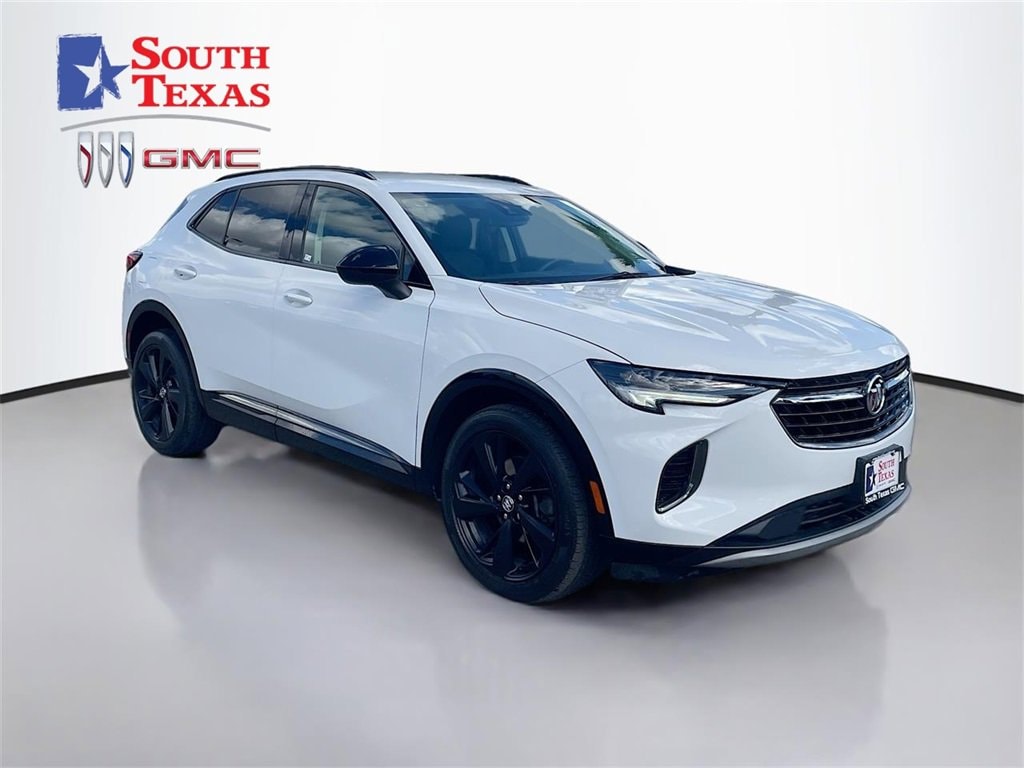 2022 Buick Envision Preferred's photo