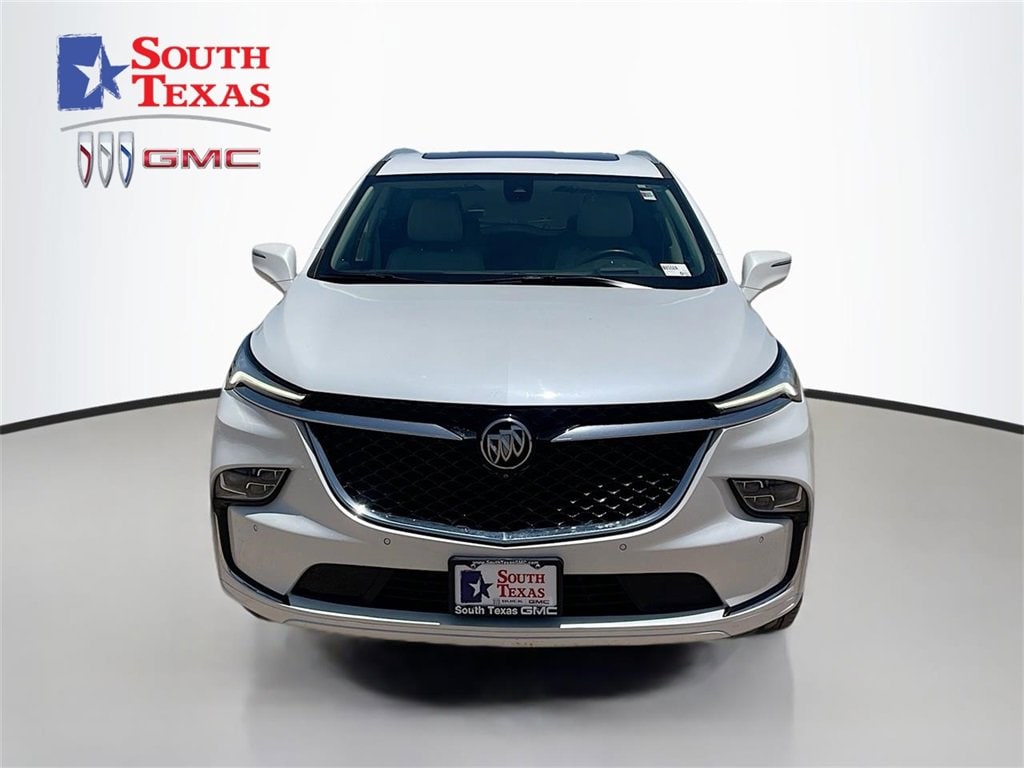 2022 Buick Enclave Avenir