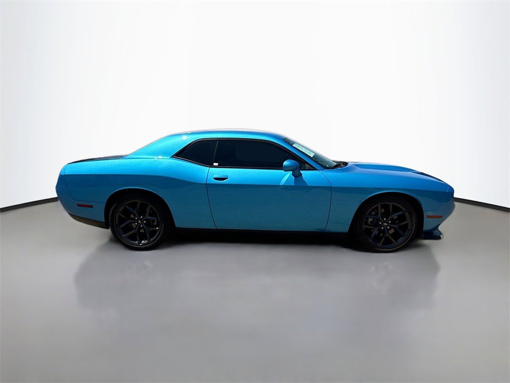 2023 Dodge Challenger GT photo 4